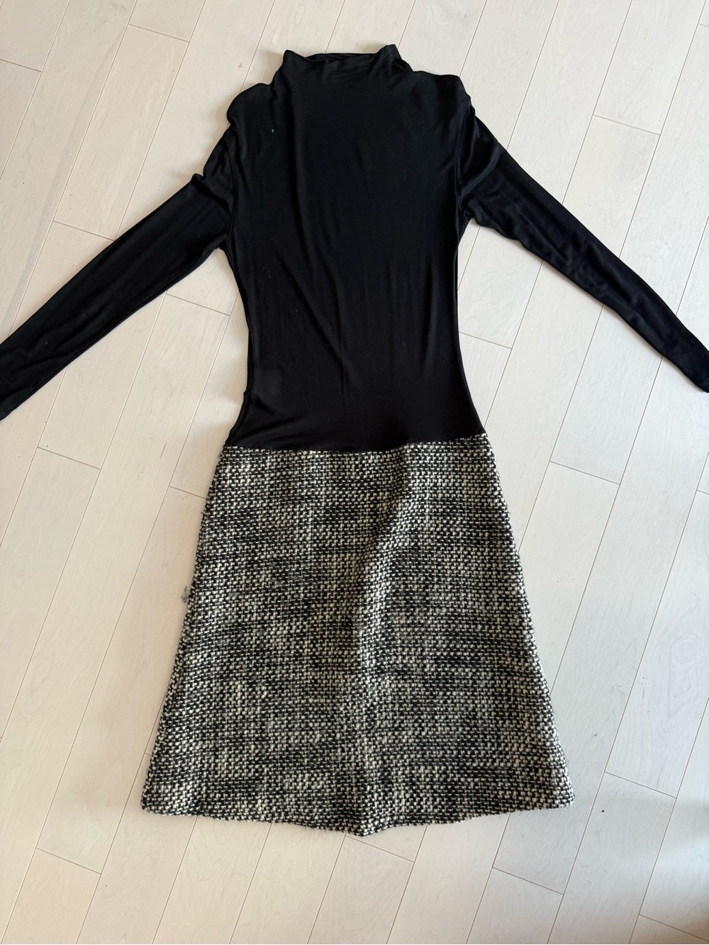 Laviniaturra Wool Skirt Figure-Flattering Italian Designer Dress Size M